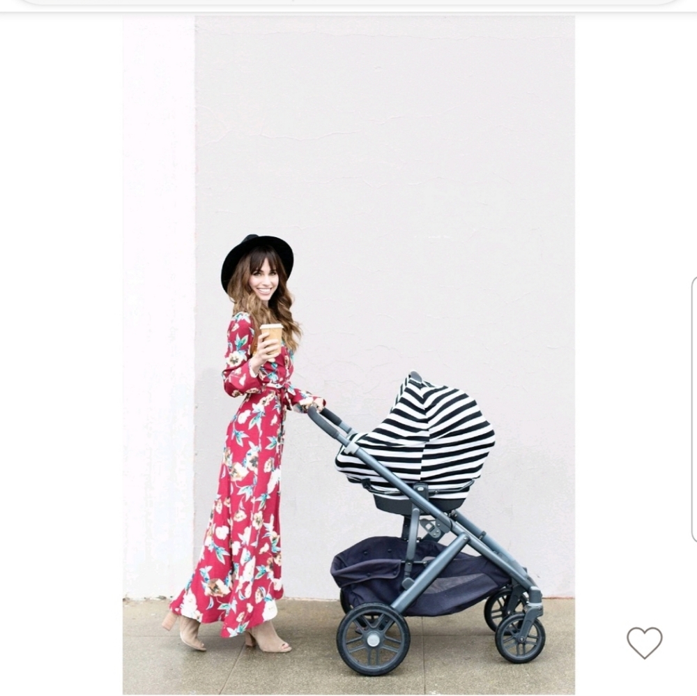 Itzy Ritzy Mom Boss Multi-Use Cover - Picture 3 of 4